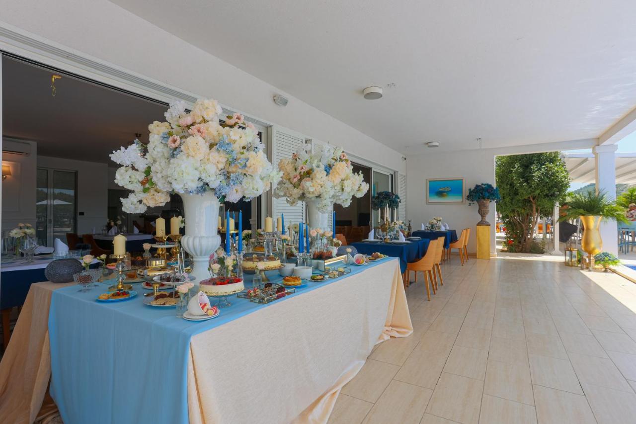 Perla Aparthotel 4*