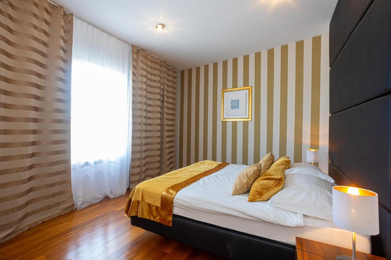 Perla 4* Rogoznica (Sibenik-Knin)