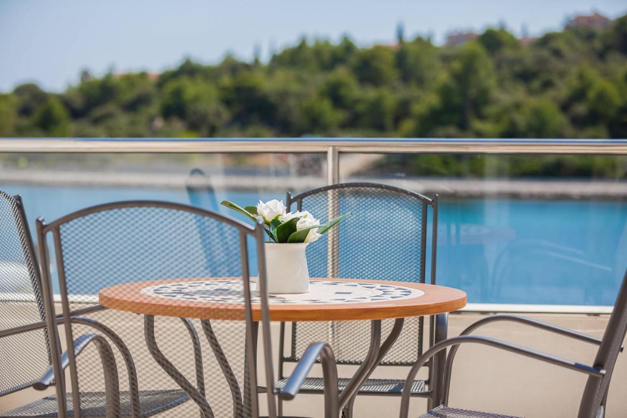 Aparthotel Perla 4*